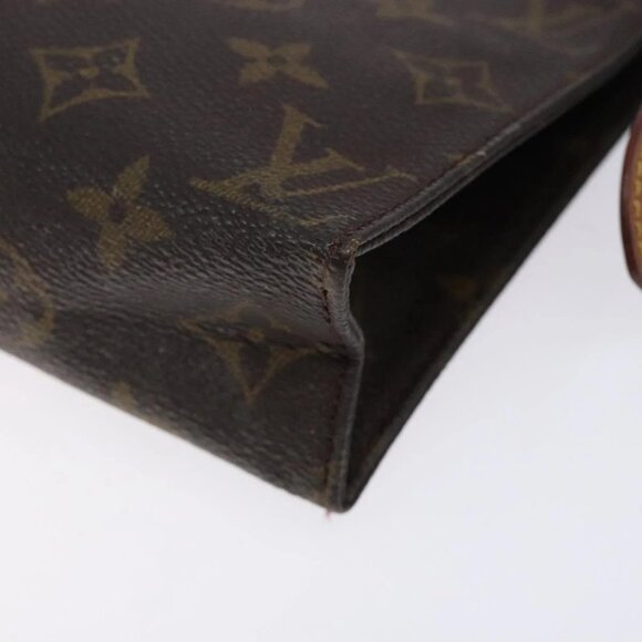 LOUIS VUITTON Monogram Poche Toilette 19 Pouch - Picture 7 of 16